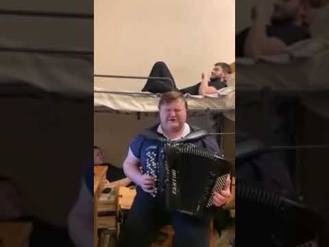 Из глубокого запоя выхожу я как из боя!