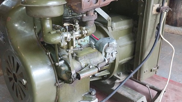 Испытание 2квт армейского бензогенератора ГАБ-2-0/230. Обзор.