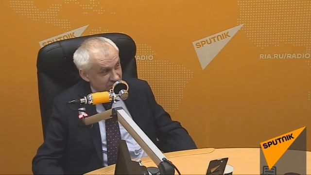 Политолог Владимир Шаповалов на радио "Спутник" в программе "Проще говоря" Дело Скрипалей