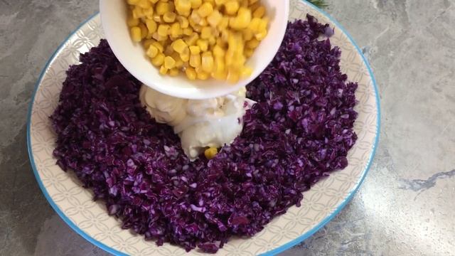 ВКУСНЫЙ И НЕЖНЫЙ САЛАТ ИЗ КРАСНОКОЧАННОЙ КАПУСТЫ: РЕЦЕПТ 3 МИНУТЫ!