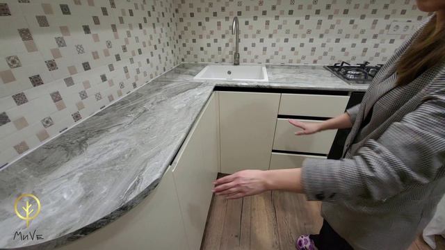 Уютная угловая кухня на 5 квадратных метрах: идеальное решение для пространств в Иваново и Москве!