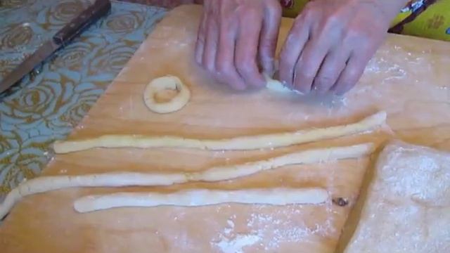 ВОЗДУШНЫЕ КАЛАЧИКИ НА СГУЩЕНКЕ