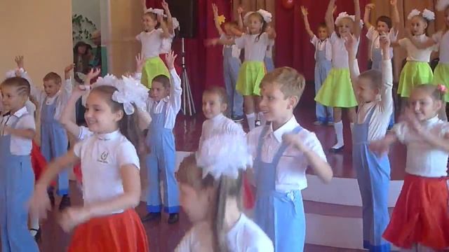 День учителя танец начальная школа ОШ№13 г.Белозёрское