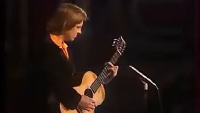 Валентин Дьяконов   Красный конь