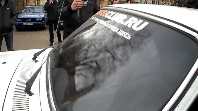Серьезные бассы! Опасно)