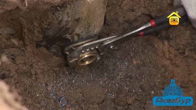 Установка скважинного адаптера.  Обустройство скважины