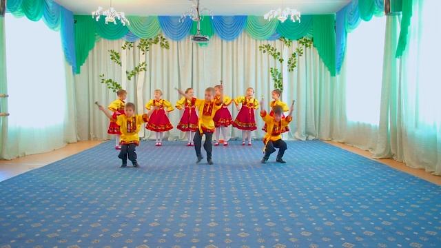 «Танец с колокольчиками» русская народная мелодия