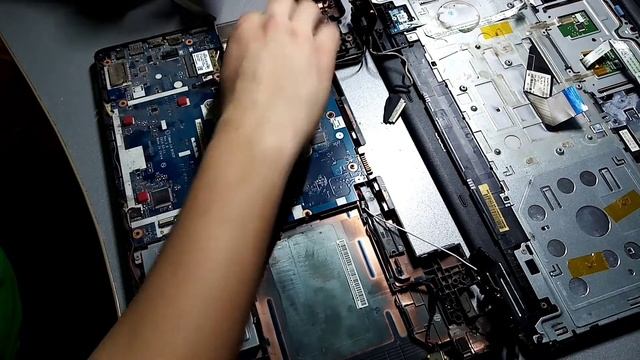 Разборка ноутбука Acer EX2510G