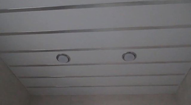 Алюминиевый реечный потолок своими руками