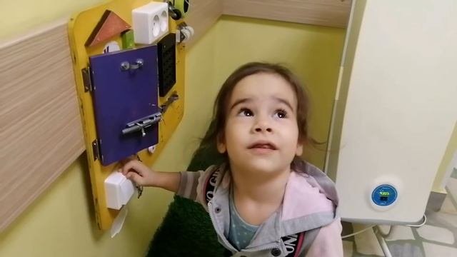 День стоматолога!!! Николь удалили первый зуб☝️