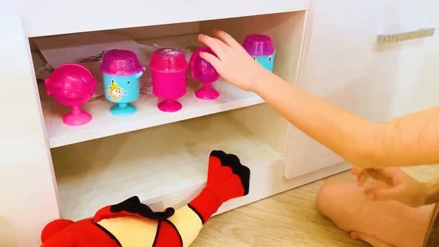 Полина и история по  Вредные сладости для детей