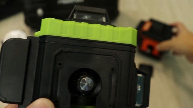 Сравнение дешёвых 4D лазерных уровней HILDA 4D vs HIBIRU Omnitronik 4x360. Стоит ли брать?