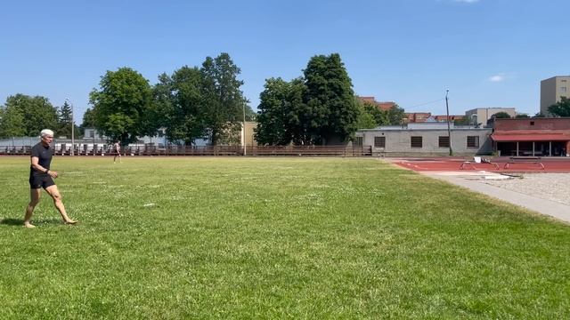 Лучшее упражнение для здоровья коленей. Лечим коленные суставы | Валерий Жумадилов