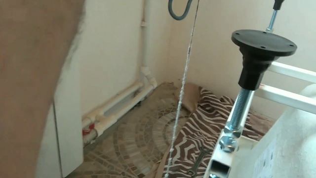 Устанавливаем каркас на акриловую ванну Remix Sensea