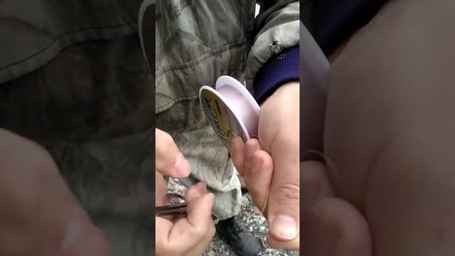 Привязываем муху для ловли Хариуса. Рыбалка на Енисее