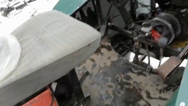 Вездеход-каракат на рессорах. Обзор в лесу.