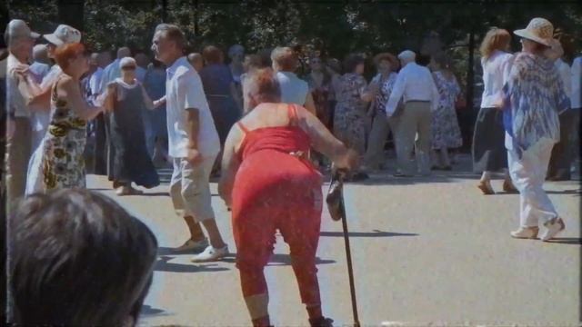 Танцы в парке Сокольники. Дискотека в Сокольниках. Стартуем