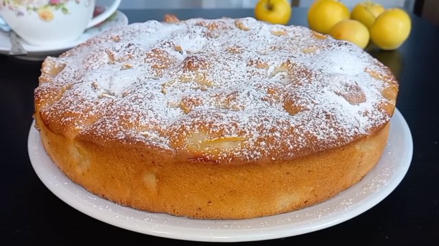 ЯБЛОЧНЫЙ ПИРОГ или Шарлотка по новому! Очень нежный и легкий пирог с Яблоками