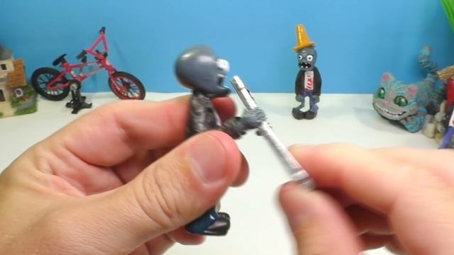 Растения против Зомби - Коллекция фигурок с АлиЭкспресс
