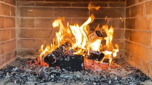 Камин ?, релакс и треск березовых дров в костре.
