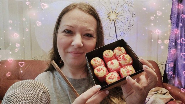 Асмр МУКБАНГ РОЛЛЫ  Приятные звуки жевания, звуки еды,звуки рта
