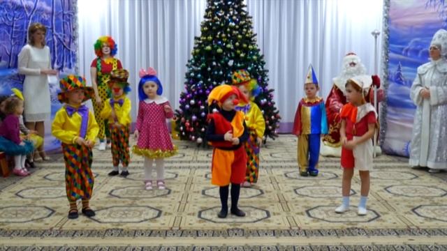 Сценарий новогоднего утренника для средней группы. "Цирковое представление для Деда Мороза"