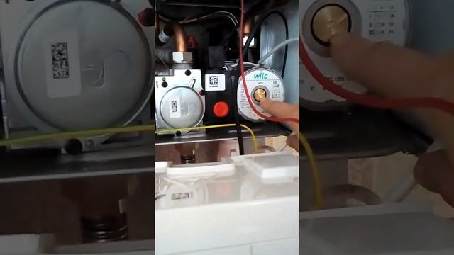 Первый запуск Ошибка Е9 котел Bosch Gaz 6000 (24)