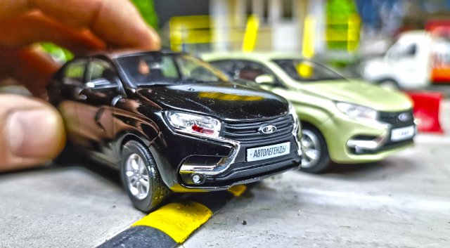 Гонки LADA X-RAY модельки 1/43 Автолегенды №32. Про машинки