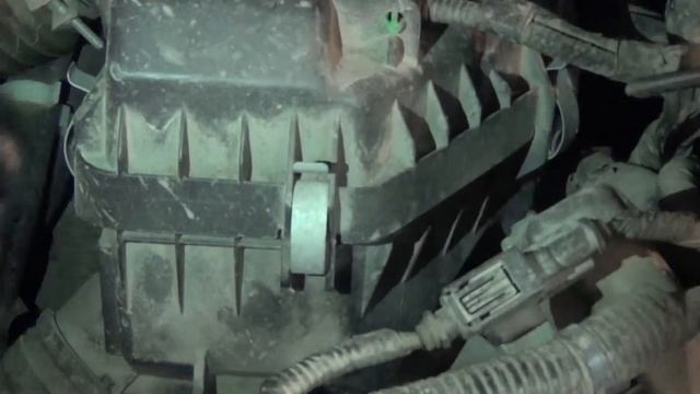 Замена салонного и воздушного фильтра на Honda CR-V 3