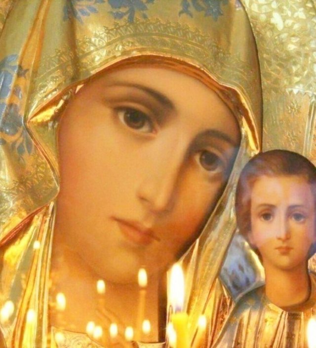 Утренние молитвы , от женского лица читаемые .