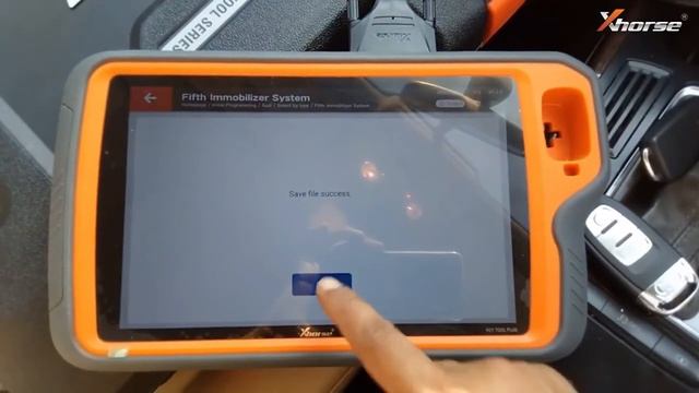 Audi A4 2013 AKL key programming done by Xhorse VVDI Key Tool Plus