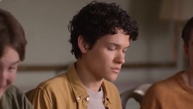 МОЛОДЫЕ МОНАРХИ ЗА 28 МИНУТ [СМЕШНАЯ НАРЕЗКА] второй сезон #youngroyalsseason2