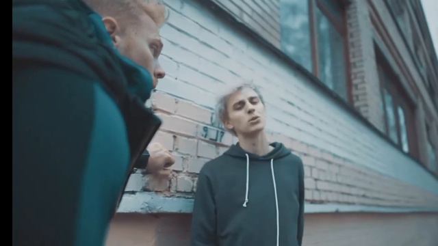 Ровно 5 минут назад А4