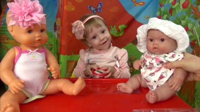 Беби Бон и кукла пупсик готовят печенье из плей до винчи