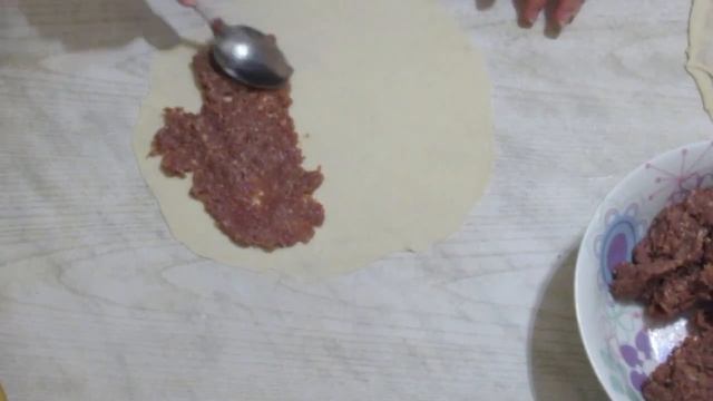 Кутабы Азербайджанские с мясом. Рецепт кутабов.