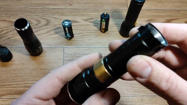 Li-ion аккумулятор в фонарик!