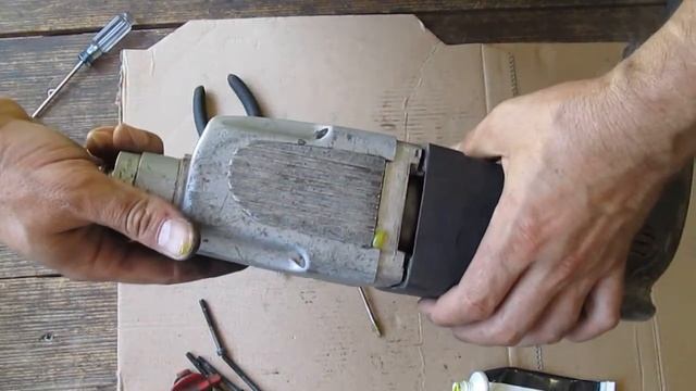 Смазка редуктора перфоратора SPARKY
