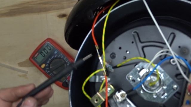 Мультиварка не включается. Ремонт своими руками.