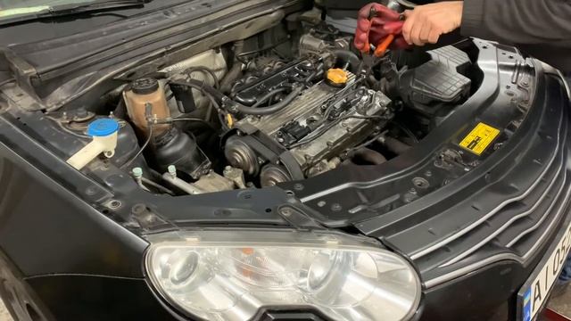 Как стучит поршень.MG550