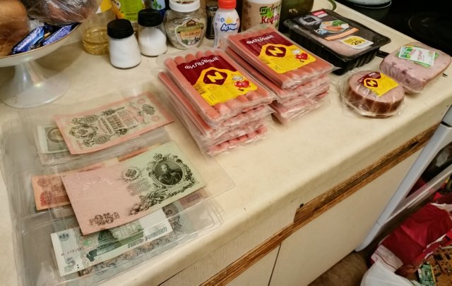 Как я зарабатываю лазая по мусоркам Москвы