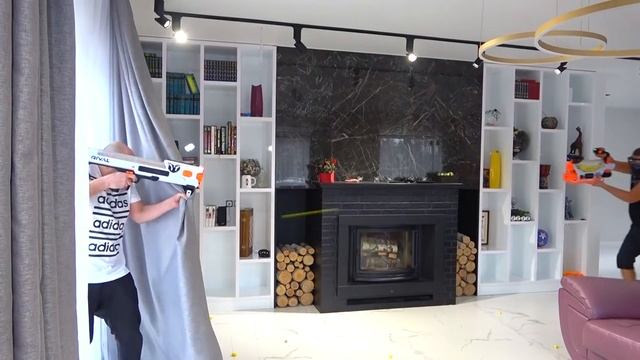 ЛЫСАЯ БОРОДА и ОКСАНА ДОСТАЛИ и отхватили от СТАРОГО. NERF BROTHERS