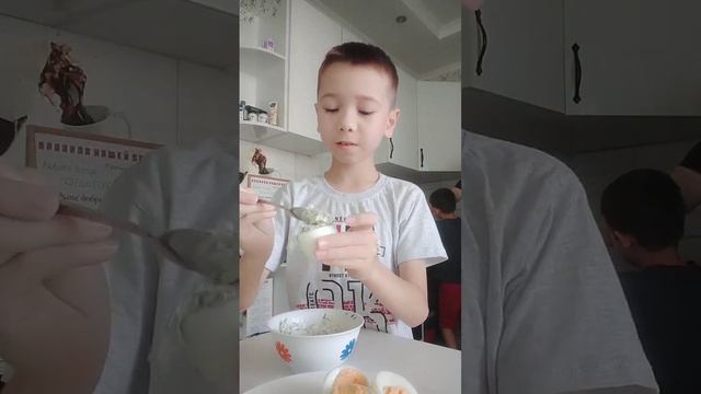 Готовим завтрак с детьми ??