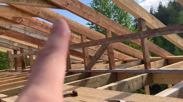 Нагружаем самодельную деревянную балку 8,5 метров