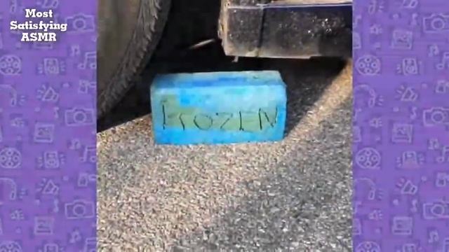 Расслабляющие видео, машина давит игрушки. Залипаловка