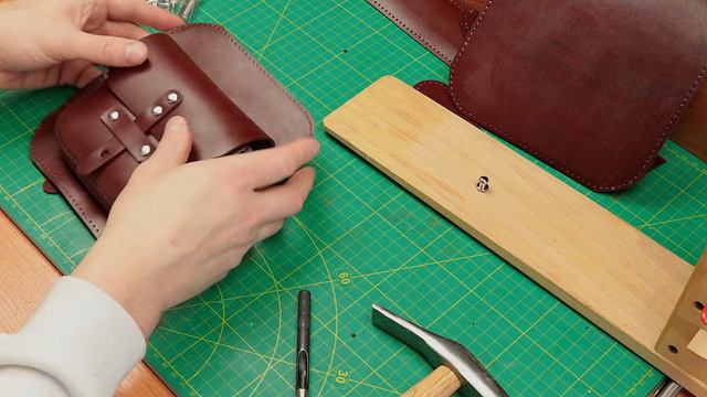 Сумка из кожи своими руками. Мужская кожаная сумка на плечо / Man leather bag handemade + pattern
