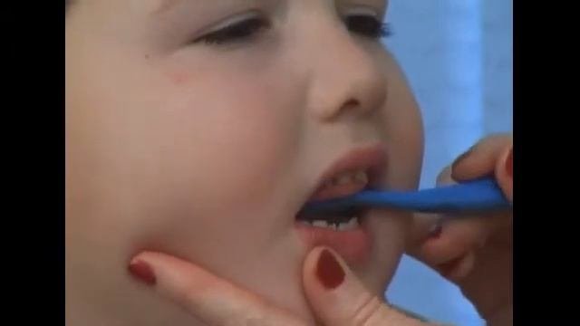 Артикуляционная гимнастика для детей. Упражнение 11