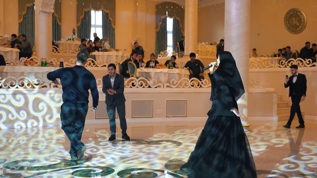 Чеченские песни  Зара Хайдарова - Хьуна сахьийза