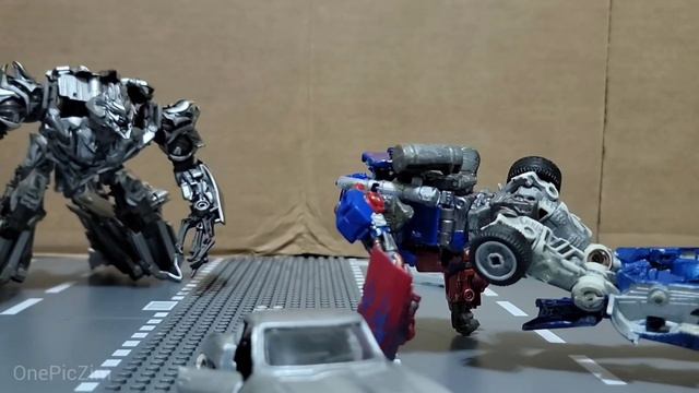 Transformers 2007 | Optimus vs Megatron Stop Motion