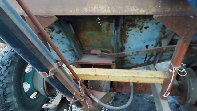 САМОДЕЛЬНЫЙ ЗАГРУЗЧИК СЕЯЛОК.