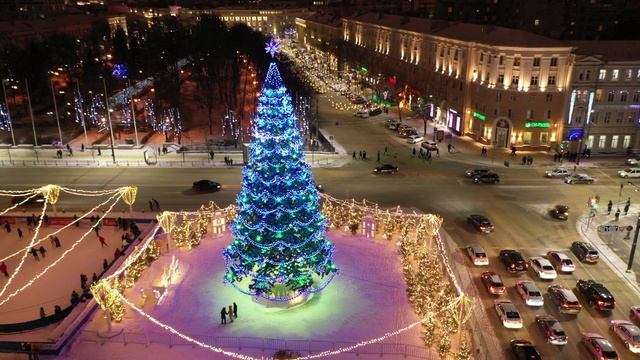 Новогодняя ёлка.mov